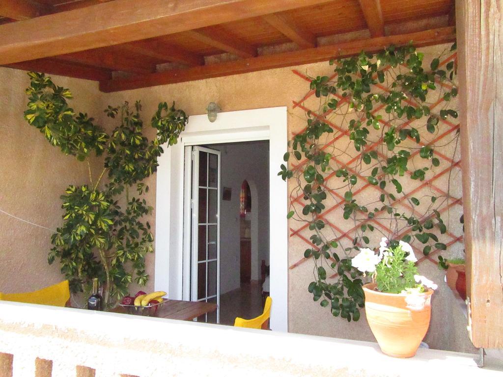 Kalotina'S Apartments Emborios Extérieur photo